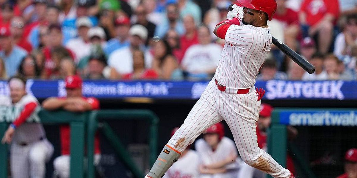 Arraez grateful to be in playoff race and thanks new Phillies teammate Harper for changing positions