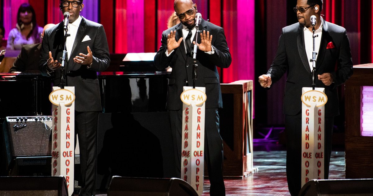 Boyz II Men's Nathan Morris reminisces about group's early days at CAPA ahead of hometown show