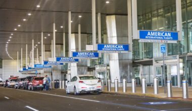 Ground stop delays hundreds of flights at PHL following equipment failure