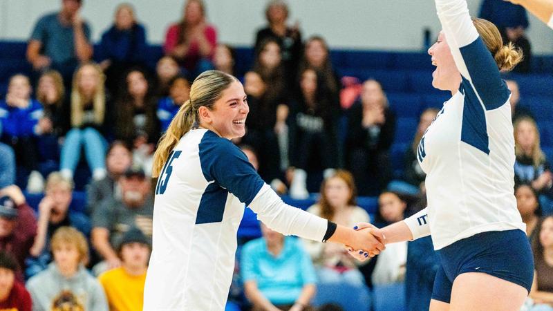 Bombers Sweep No. 3 Berry College in Statement Victory at Scranton Invitational