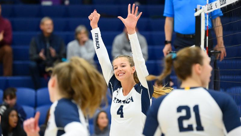 Bombers Split on Final Day of Scranton Invitational