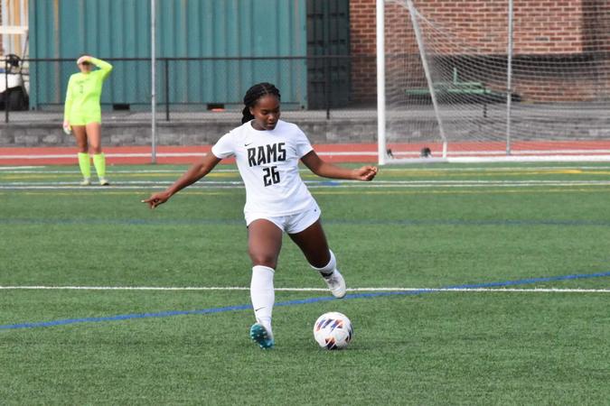 Women's Soccer Drops Non-Conference Match to Scranton