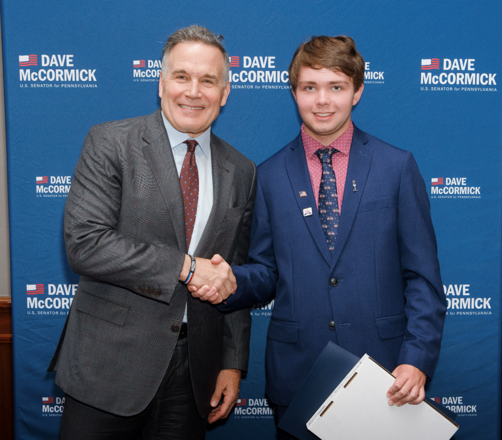 SENATOR MCCORMICK ANNOUNCESWINNERS OF AMERICA250 PENNSYLVANIA YOUTH ESSAY CONTEST