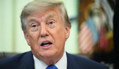 Pennsylvania poll: Trump low approval gives Democrats edge in Congress races