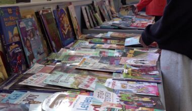 Scranton school collects nearly 1,000 books as part of 'Dolly Day' celebration