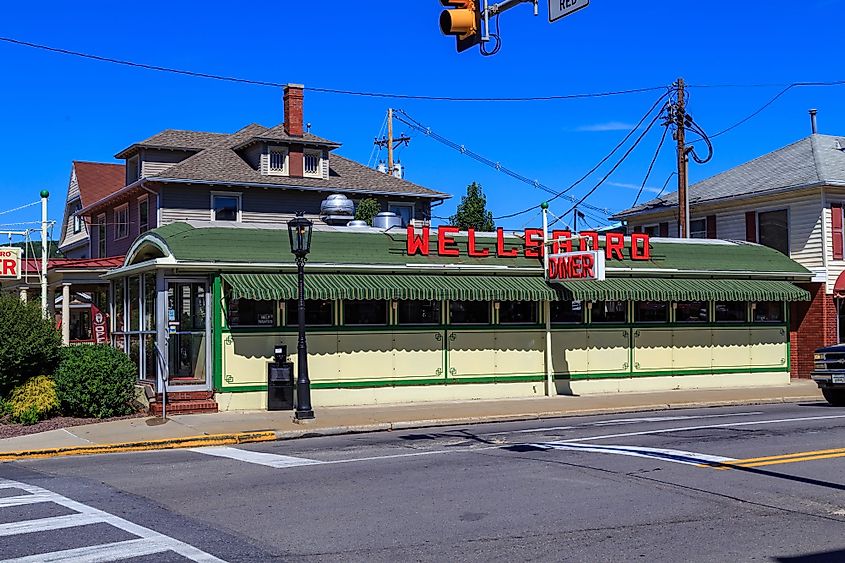 The Wellsboro Diner on Route 6 in downtown Wellsboro, Pennsylvania, with gas street lamps.