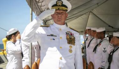 USS Lake Erie decommissions after 33 years of service