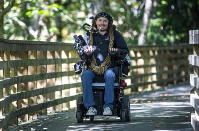 Paralyzed man riding Erie Canal for 350-plus miles reaches Orleans today