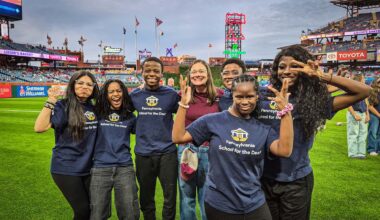 Students shine on 'Deaf Awareness Night' at Phillies game