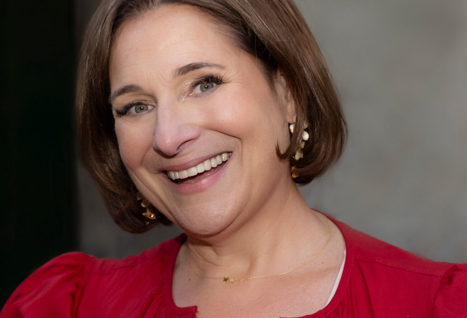 Jennifer Weiner invests $30K in next generation of Philly writers