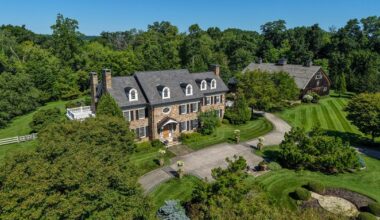 NBA Players Come to Play Pickup at This $11M Pennsylvania Estate