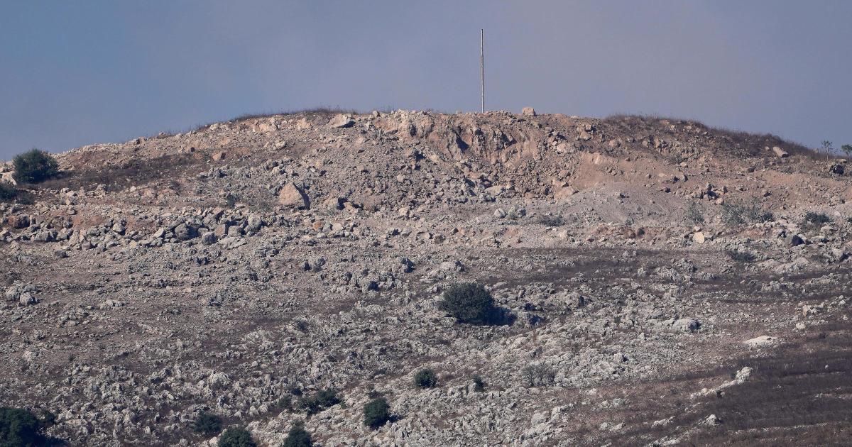 Lebanon’s president visits southern city as fears of Israeli attacks grow