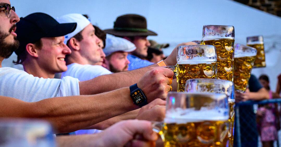 Oktoberfest back at SteelStacks for 16th year, bringing steinholding, wiener dog races and more | Bethlehem Area