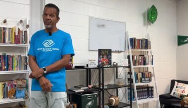 NFL Hall of Famer unveils new 'Read with Reed' space at Olivet Boys & Girls Club | Reading Area
