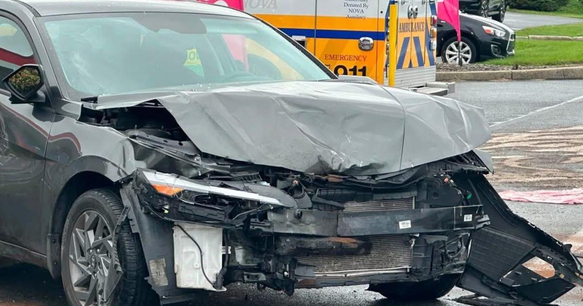 3 injured in crash near Lehigh-Northampton county line | Nazareth Area