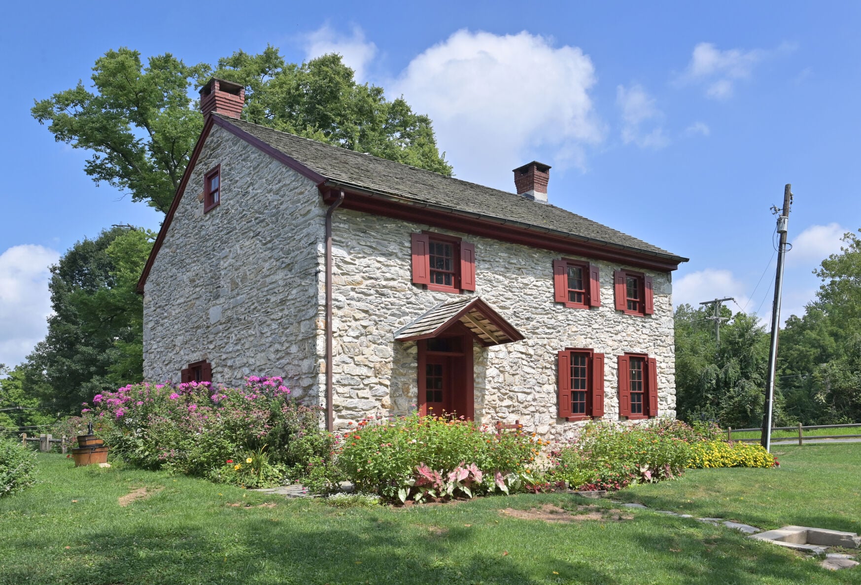 Stoltzfus Homestead 3.jpg