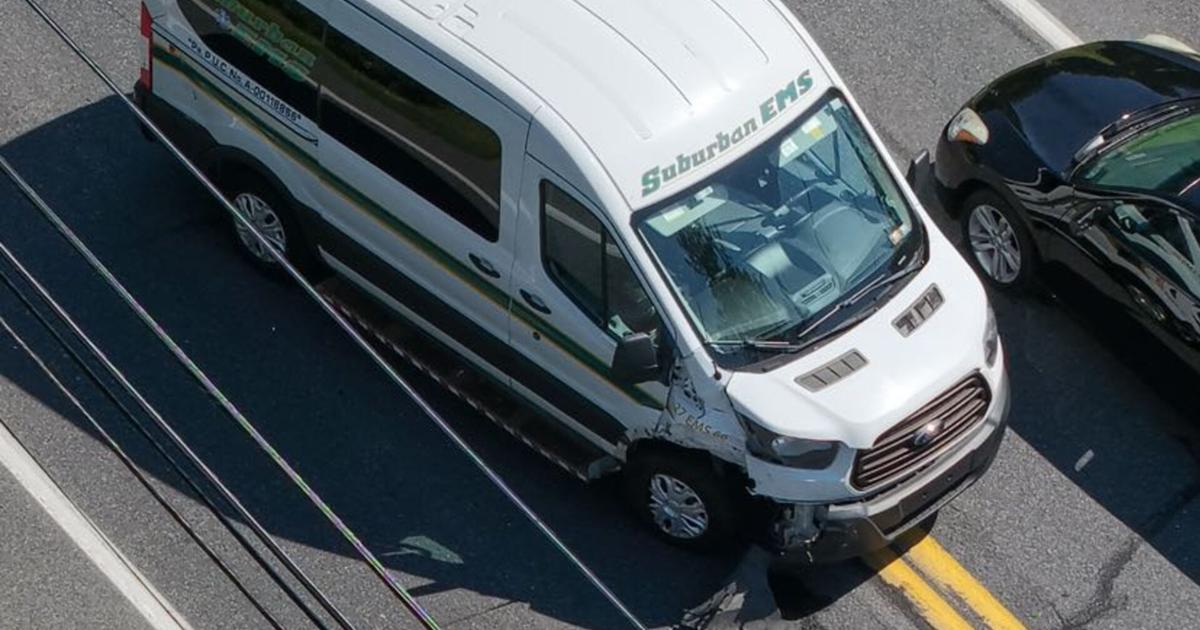 2-vehicle accident involving EMS vehicle in Bethlehem Twp. temporarily closed road Wednesday morning | Bethlehem Area