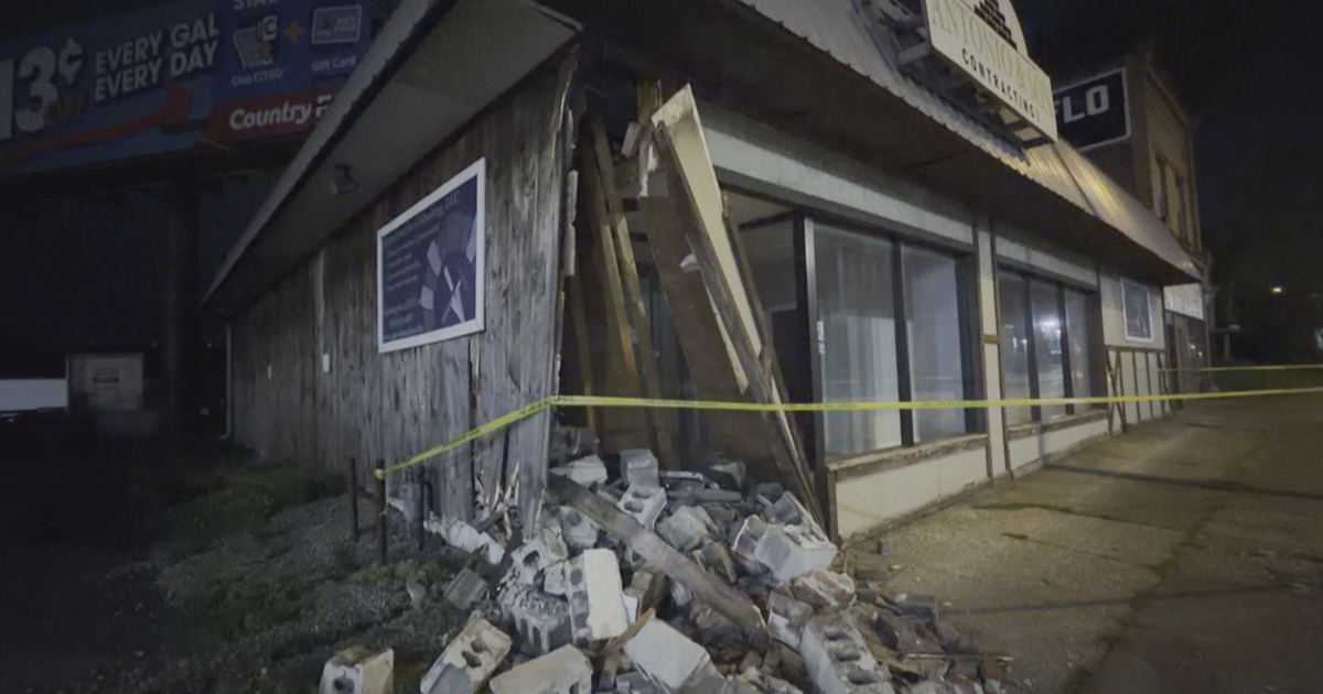 Erie Police Investigating Building Crash at 18th and State | News