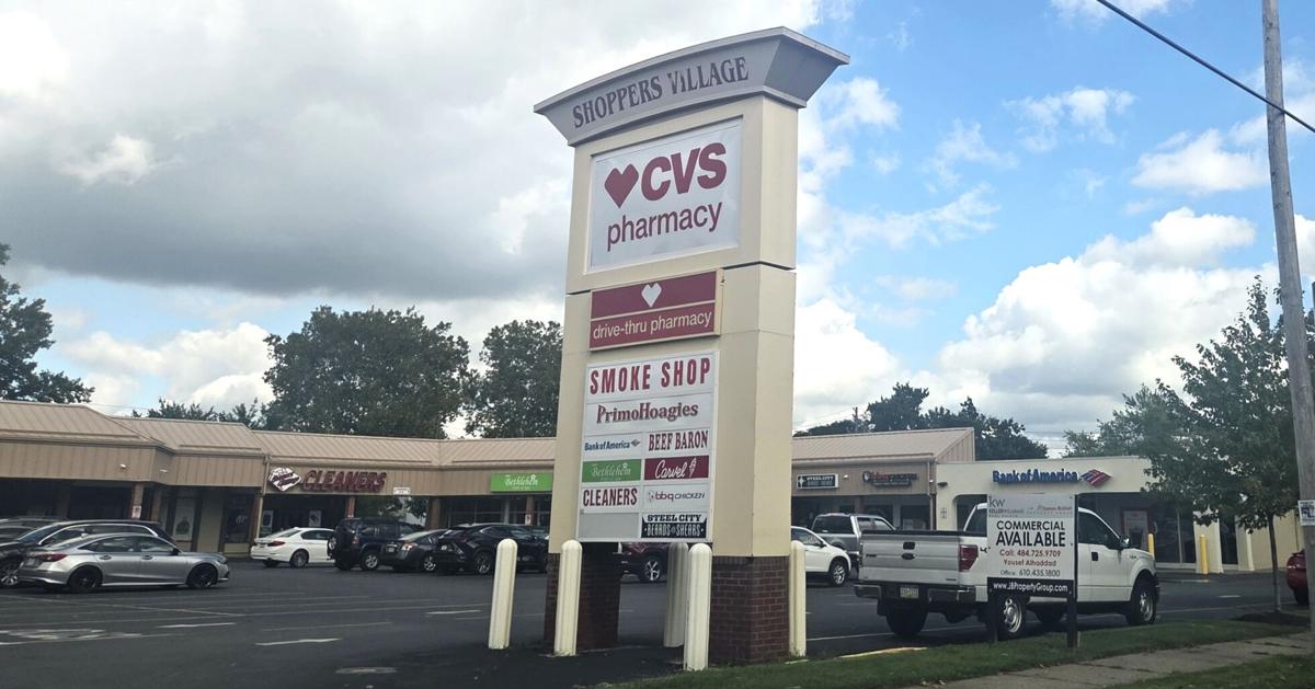 Popular chain's 1st Lehigh Valley restaurant almost ready to open its doors at Shoppers Village | Eat, Sip, Shop