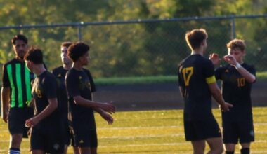 Greenwell, Deopere help Eagles crush Shawnee in All ‘A’ sectionals | Sports