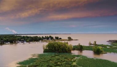 Pennsylvania lawmaker seeks to rename Lake Erie to Lake Pennsylvania