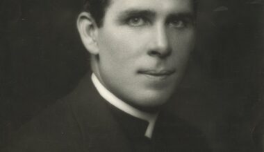 Archbishop Sheen: How the philosophy professor became ‘God’s microphone’ – Diocese of Scranton