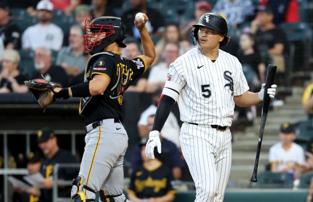 Chicago White Sox first baseman Munetaka Murakami (5) walks to the dugout after striking out in the first inning of a game against the Pittsburgh Pirates at Rate Field in Chicago on Sept. 9, 2026. (Chris Sweda/Chicago Tribune)