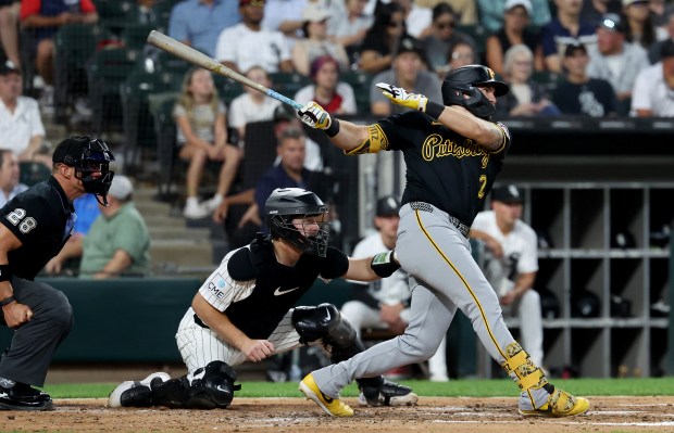 Pittsburgh Pirates first baseman Spencer Horwitz (2) drives in two runs on a single in the second inning of a game against the Chicago White Sox at Rate Field in Chicago on Sept. 8, 2026. (Chris Sweda/Chicago Tribune)