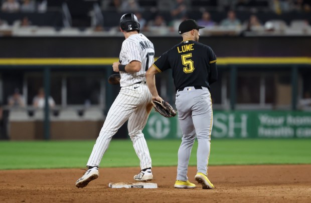 Chicago White Sox second baseman Sam Antonacci (17) and Pittsburgh Pirates second baseman Brandon Lowe (5) stand at second base after the Pirates completed a double play to end the seventh inning of a game at Rate Field in Chicago on Sept. 9, 2026. (Chris Sweda/Chicago Tribune)