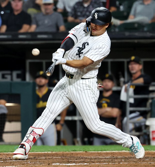Chicago White Sox first baseman Munetaka Murakami (5) hits a solo home run in the eighth inning of a game against the Pittsburgh Pirates at Rate Field in Chicago on Sept. 9, 2026. (Chris Sweda/Chicago Tribune)