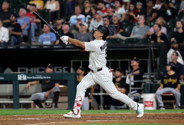 Chicago White Sox first baseman Munetaka Murakami (5) hits a solo home run in the eighth inning of a game against the Pittsburgh Pirates at Rate Field in Chicago on Sept. 9, 2026. (Chris Sweda/Chicago Tribune)