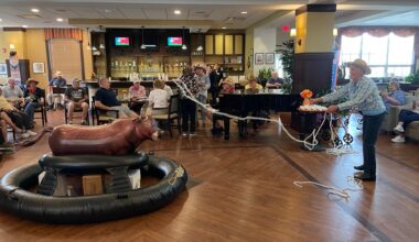 Heritage of Green Hills holds rodeo party