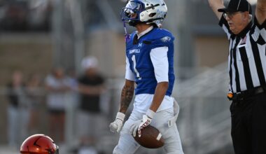 Broomfield football beats Erie to stay undefeated