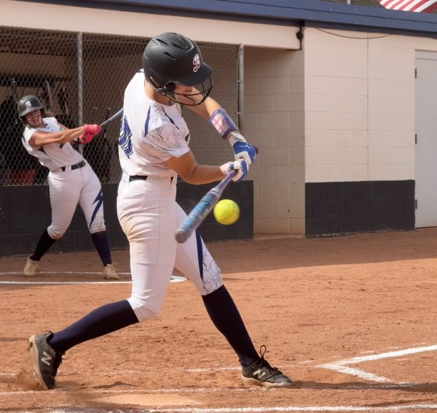 Longmont's Alex McGregor batting for her club team. (Photo courtesy of Alex McGregor)