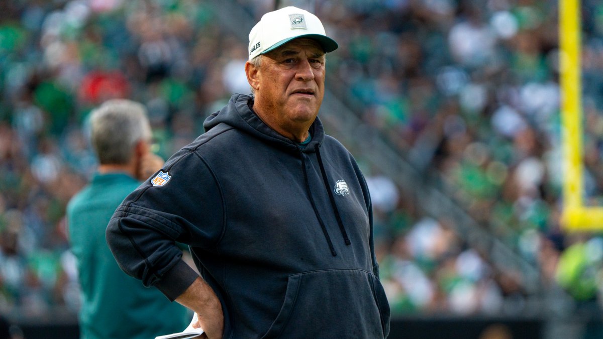 Eagles’ Vic Fangio frustrated about Week 1 defensive performance – NBC Sports Philadelphia
