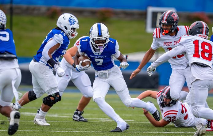 Middletown beats rival Port to reclaim Erie Bell (VIDEO)