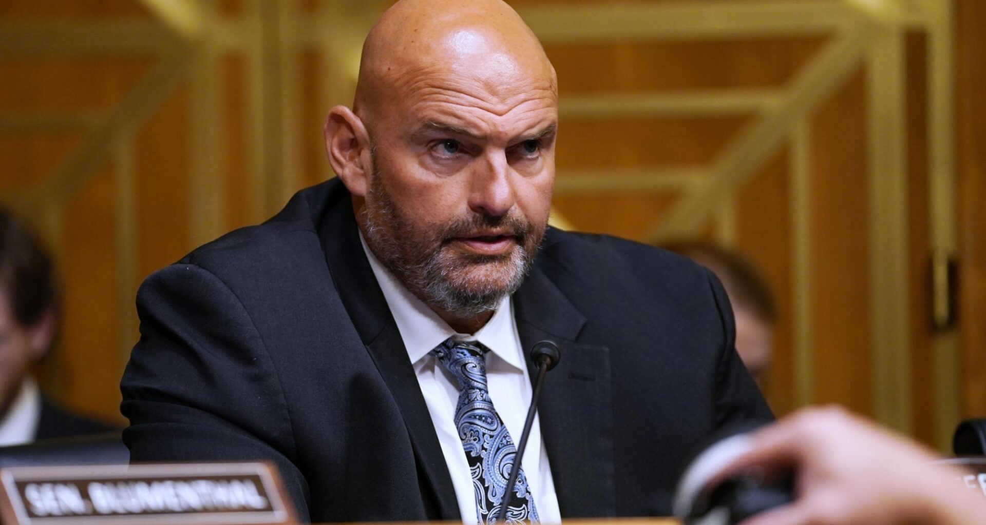 Sen. Fetterman's isolation from Democrats grows stark in Pennsylvania