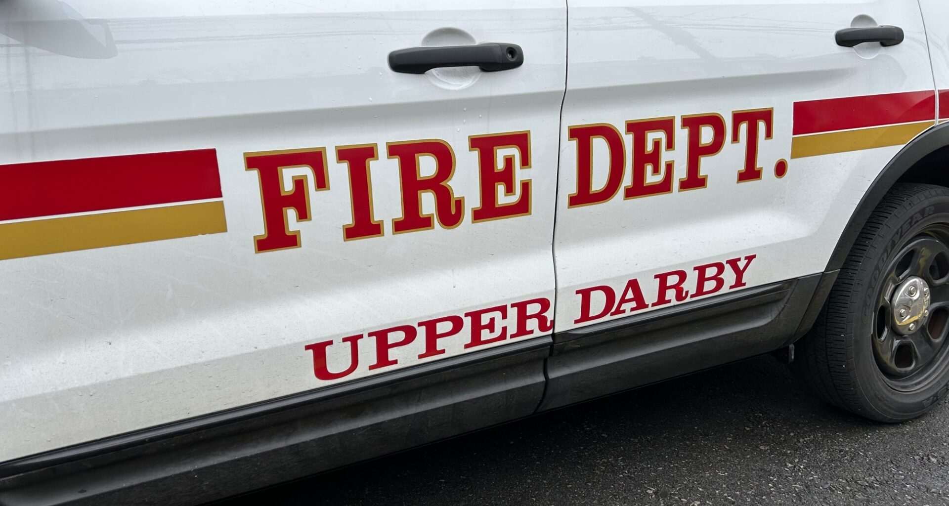 Upper Darby crews battle residential fire