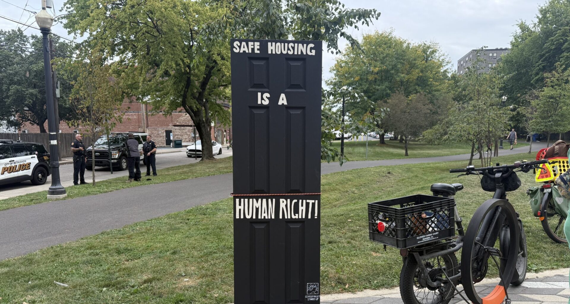 Right to Roof rally voices Bethlehem housing concerns