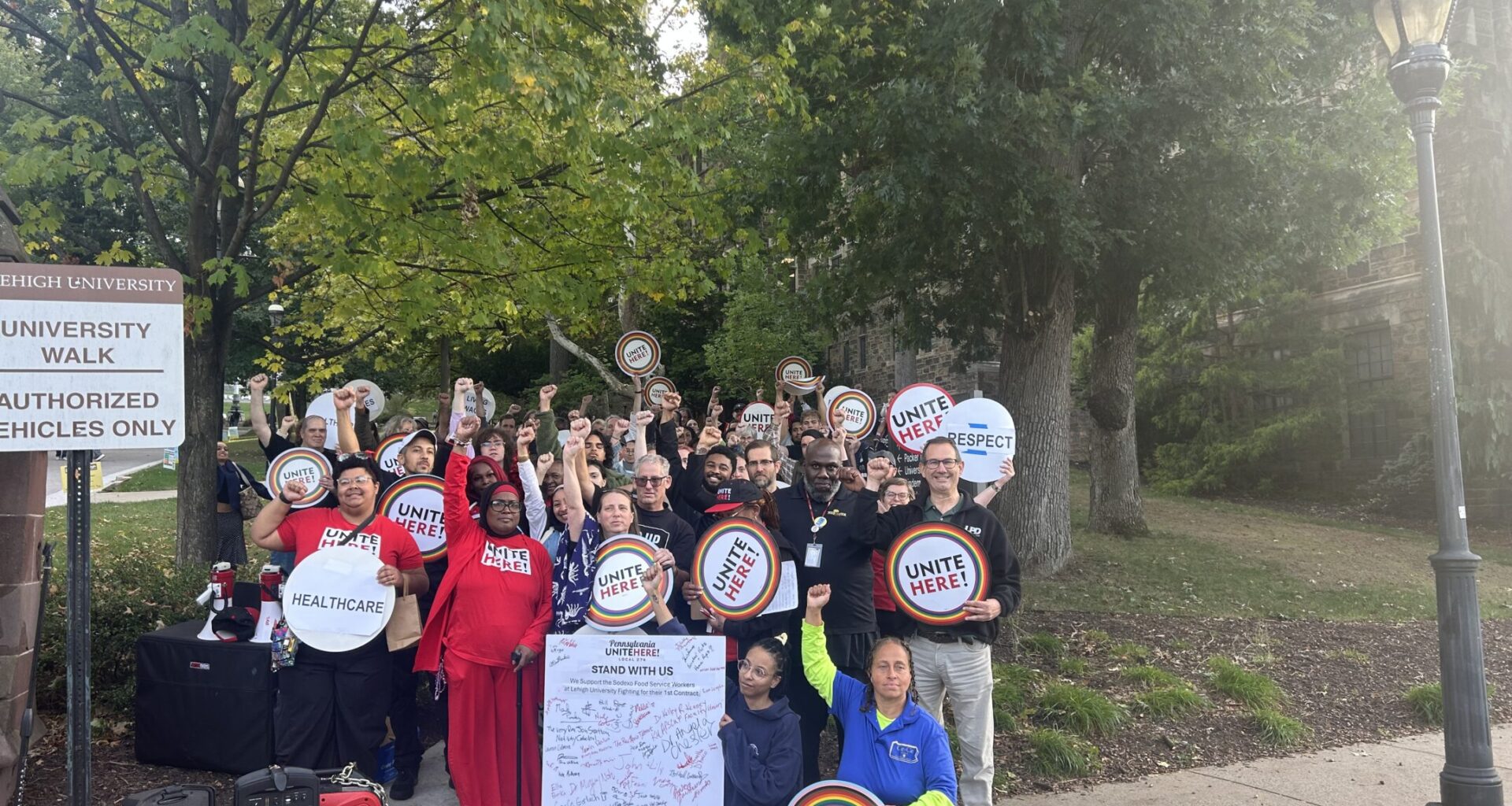 Lehigh Sodexo employees and community gather for fair benefits