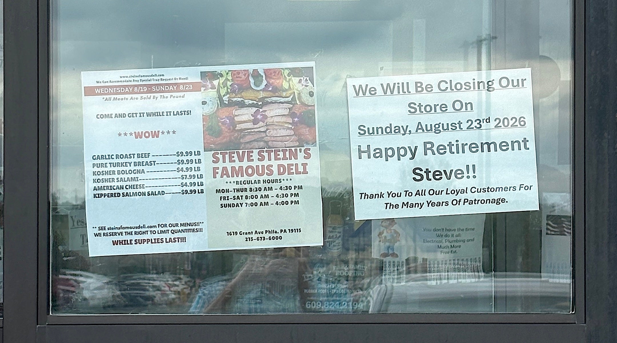 closing sign in a window