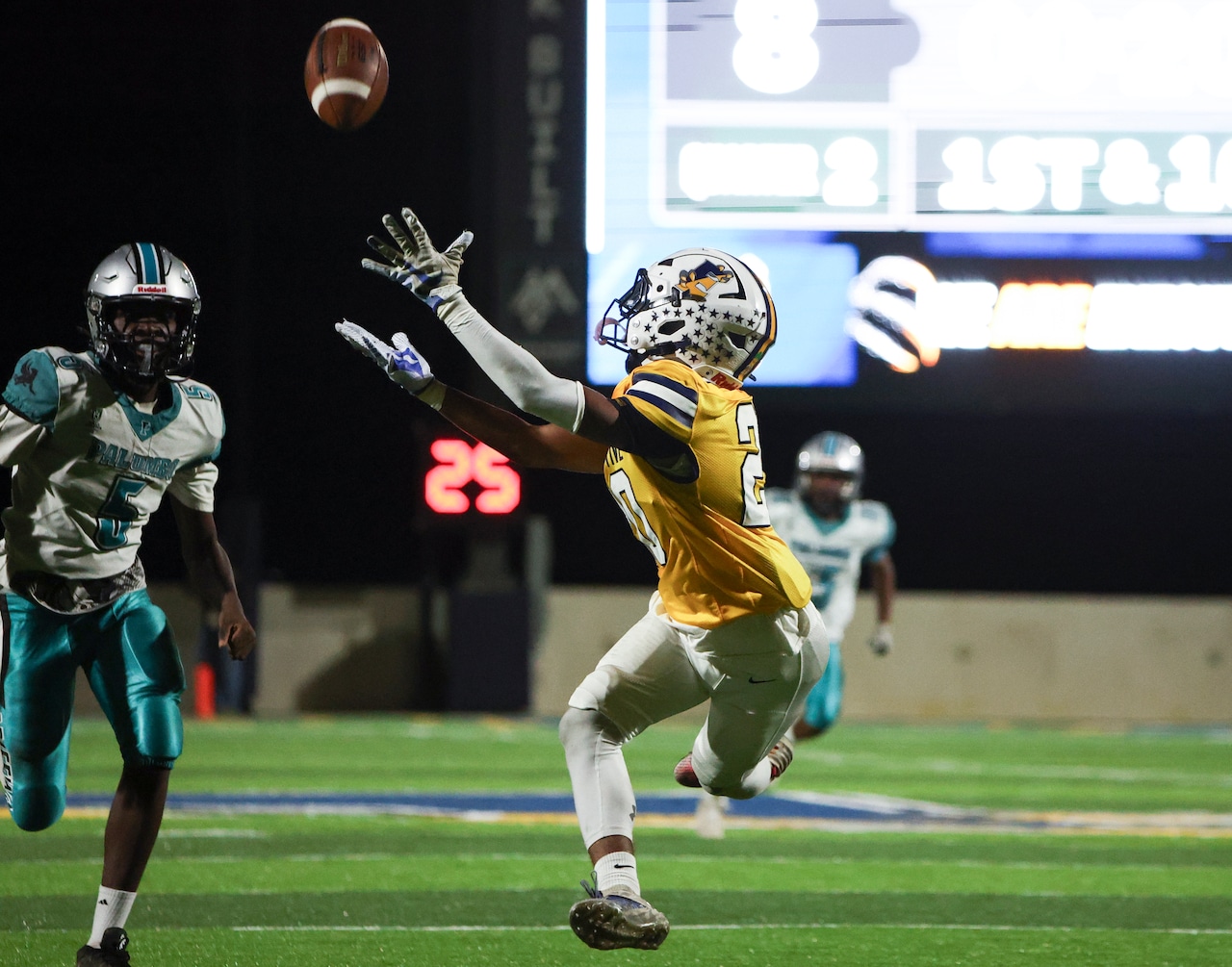 Executive football hosts Academy at Palumbo on Sept. 25, 2026