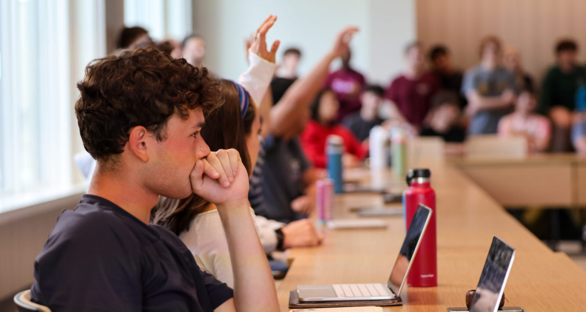 Student Senate convenes, restores full funding to Choral Arts and Wind Ensemble