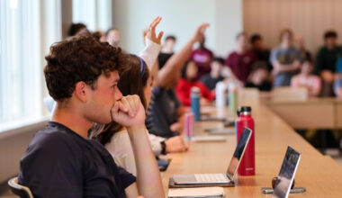 Student Senate convenes, restores full funding to Choral Arts and Wind Ensemble