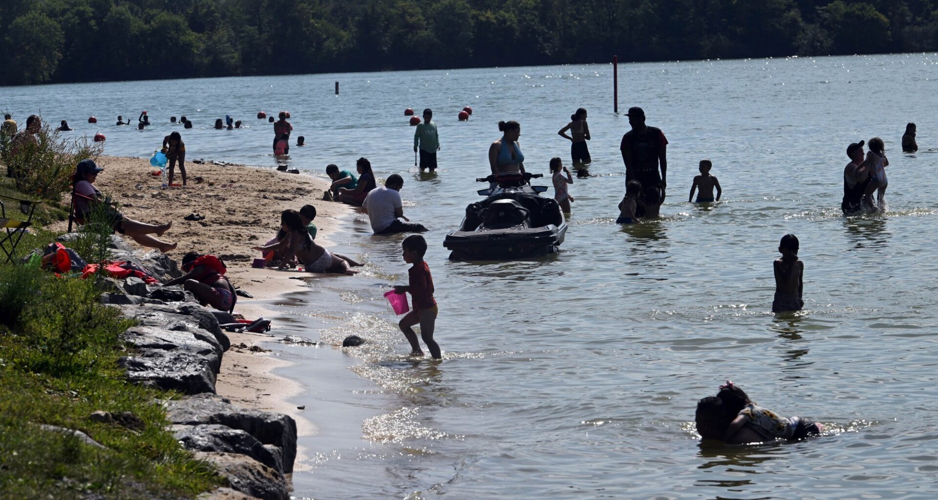 Blue Marsh Lake swim beach closed because of bacteria levels