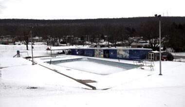 College Manor Swimming Association asks Reading City Council for financial help