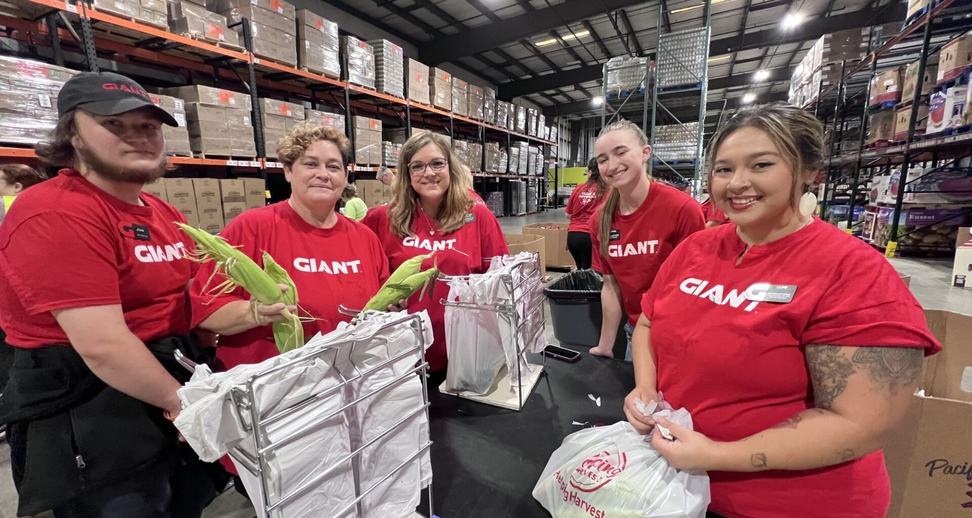 Giant observes Hunger Action Month with donation to Helping Harvest