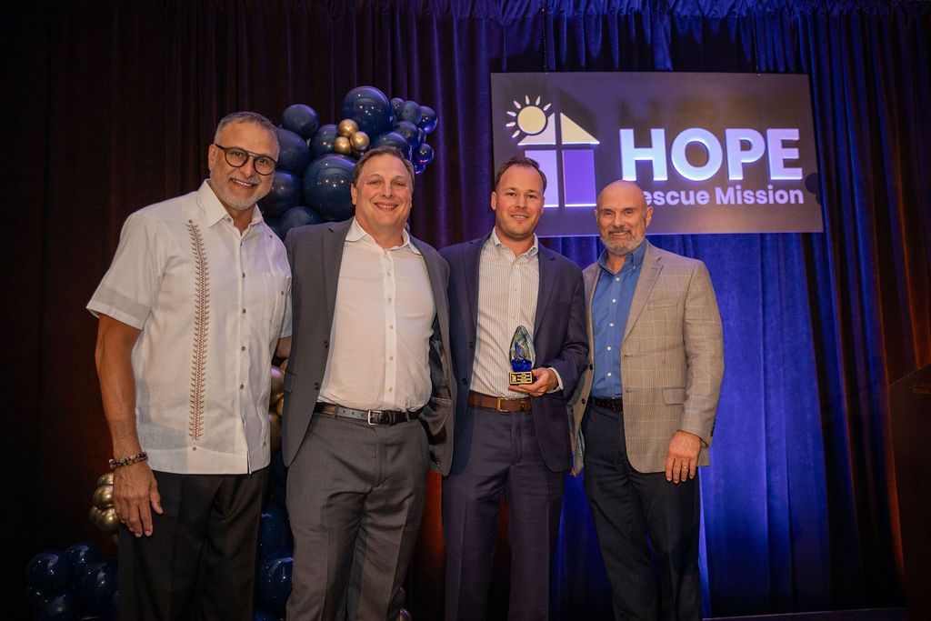 Hope Recue Mission holds annual gala