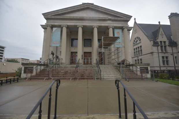 Lackawanna County awarded a contract for facade repairs at the Lackawanna County Children's Library on Vine Street in Scranton. (CHAD SEBRING/STAFF PHOTO)