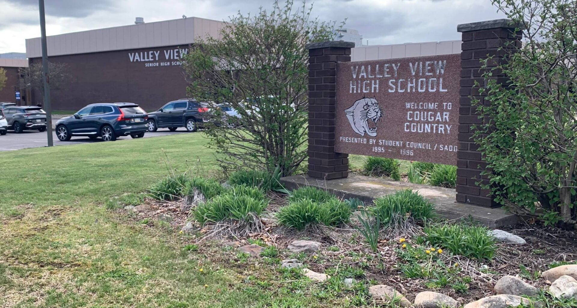 Valley View School District to designate member for data center opposition